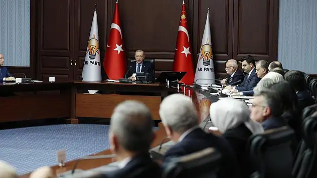 AK Parti MYK toplanıyor