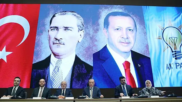 AK Parti'de MKYK toplandı