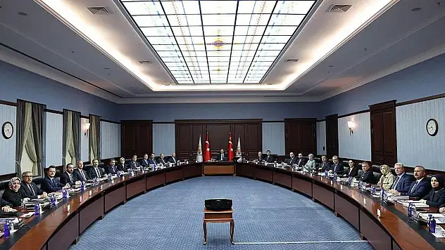 AK Parti'de MYK toplandı