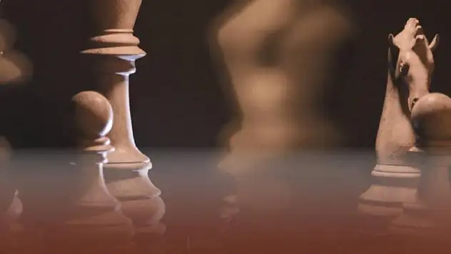 Akıllı gözlükle satrançta kusursuz hamleler