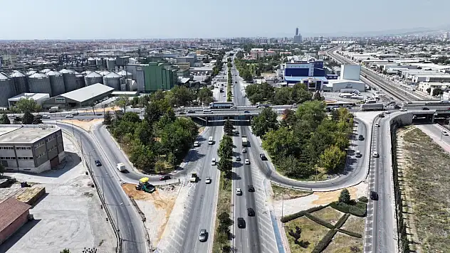 AKOM duyurdu: Konya'da o yol gece trafiğine kapatılacak!