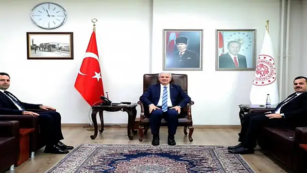 Akşehir Adliyesi Yetkililerinden Vali Akın'a Ziyaret