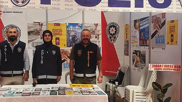 Akşehir İlçe Emniyet Müdürlüğü fuarda stant açtı