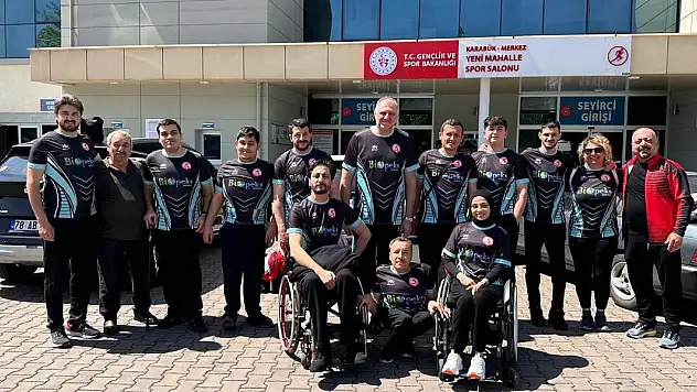 Akşehir Takımı Türkiye Oturarak Voleybol 1. Liginde finalde