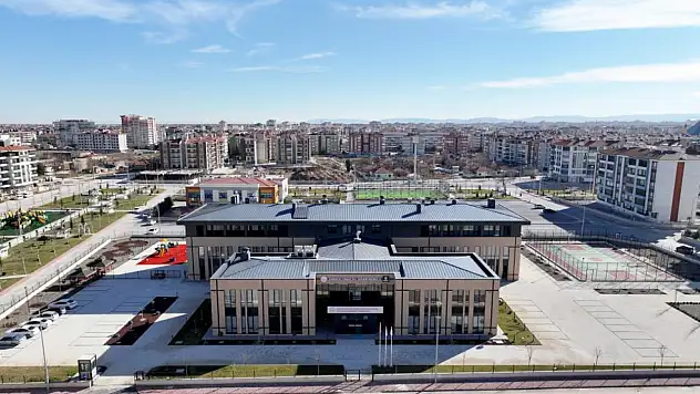 Alanında Türkiye'nin en büyüğü Konya'da hasta kabulüne başladı!