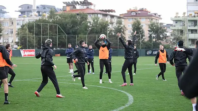 Alanyaspor, Konyaspor maçı hazırlıklarını tamamladı