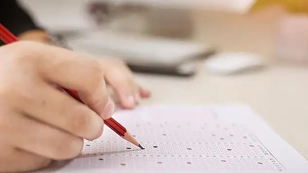 ALES temel soru kitapçığı ve cevap anahtarı yayımlandı