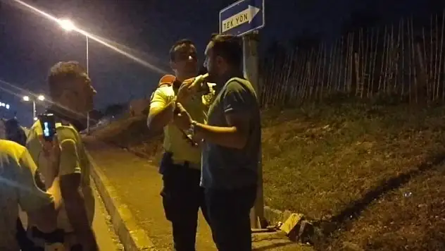 Alkolmetreye üflememek için direndi, ceza yağdı