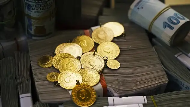 Altında düşüş sürecek mi? 4 ayda ne kadar kan kaybetti? Uzman isim yatırımcıyı uyardı! İşte detaylar…