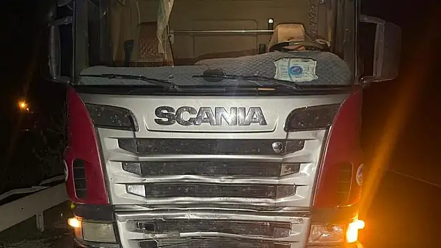 Ankara'da TIR ile motosiklet çarpıştı 1 ölü, 1 ağır yaralı