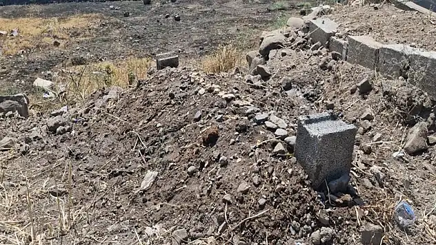 Anne Karnındaki Bebekle Birlikte Öldürüldü!