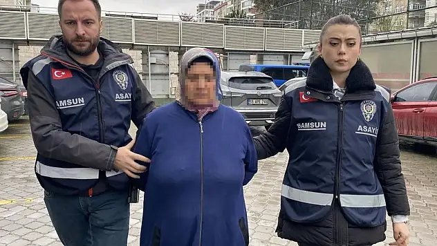 Anne, önce kızının boynunu kırdı, sonra bileğini kesip 'intihar etti' dedi