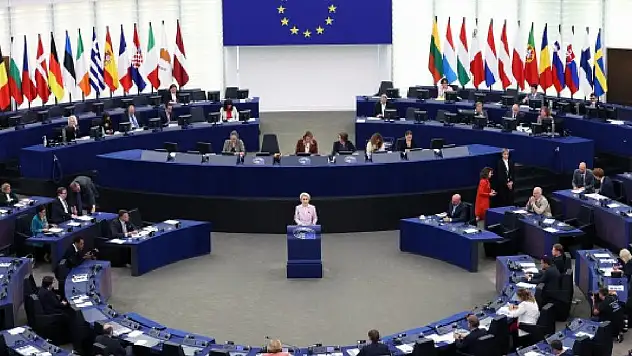 AP, yolsuzlukla mücadele için lobicileri merceğe aldı