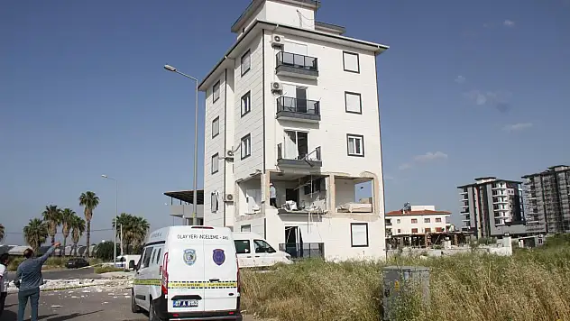 Apartman dairesinde patlama!
