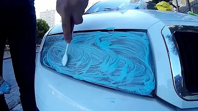 Aracınızın camlarını pırıl pırıl yapacak öneri! Birçok kişinin haberi bile yoktu
