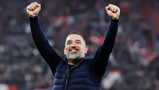 Arda Turan tarihe geçti