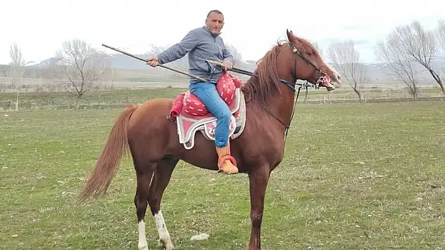 At üstünde kalp krizi geçiren sporcu hayatını kaybetti