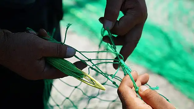 Av yasağı kalktı, balık tezgahları şenlendi