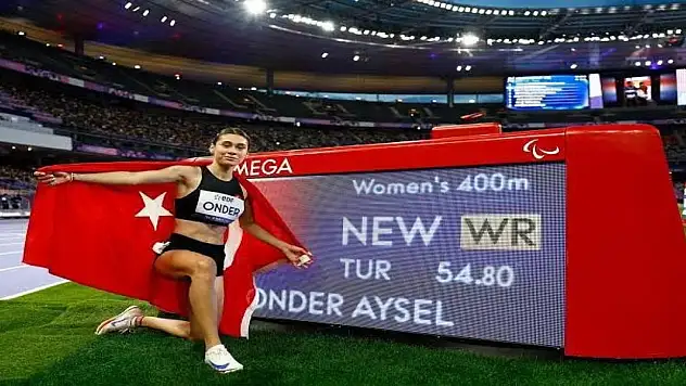 Aysel Önder'den Dünya Rekoru!