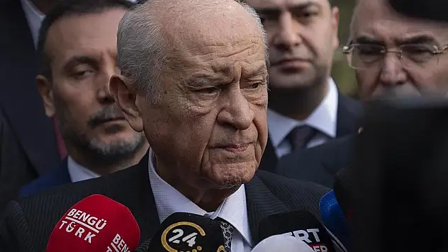 Bahçeli'den Akşener'e 'dön' çağrısı