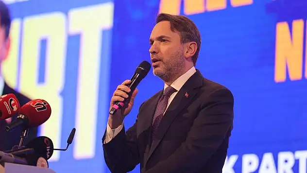 Bakan Bayraktar: Bakanlık olarak bir ekibimiz Şam yolunda