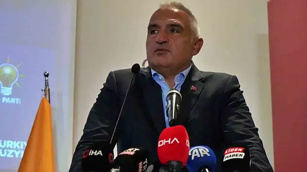 Bakan Ersoy Antalya-Alanya Otoyolu için tarih verdi