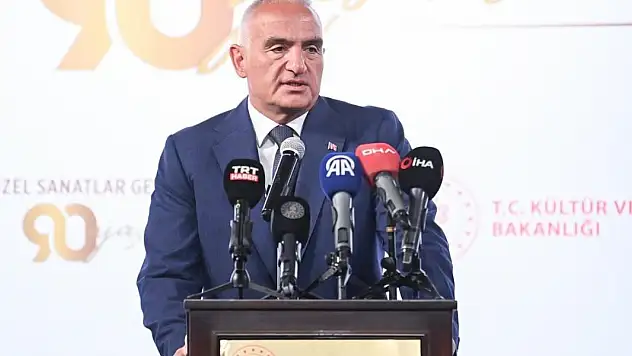 Bakan Ersoy: Kültür ve sanatla daha güçlü bir Türkiye hedefiyle çalışıyoruz