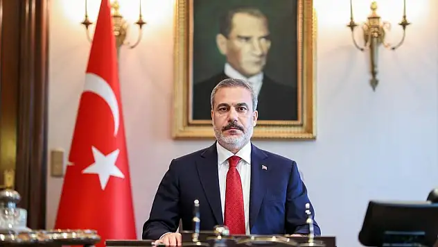 Bakan Fidan, Azerbaycan'ın 8 Kasım Zafer Günü'nü kutladı