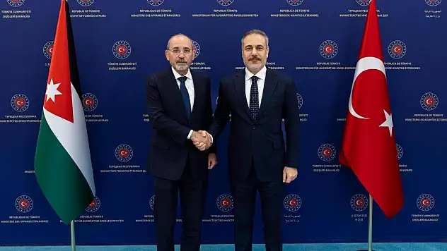 Bakan Fidan, Ürdünlü mevkidaşı ile görüştü