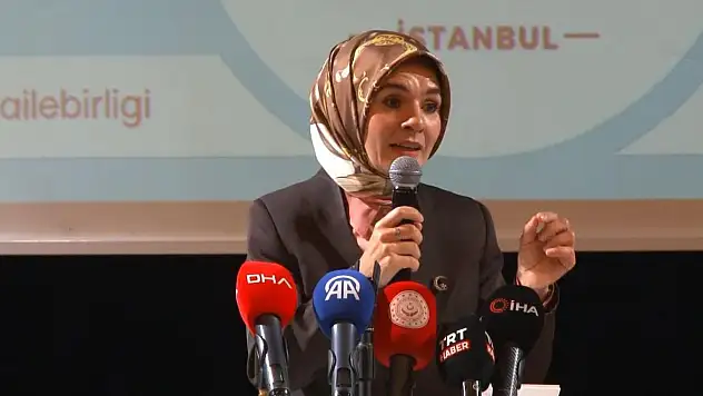 Bakan Göktaş: 'Dijital dünyada çocuklarımızın sesi, kalkanı ve rehberi olmaya kararlıyız'