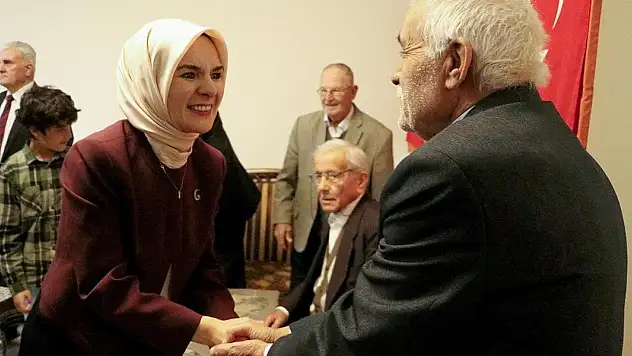 Bakan Göktaş, Tekirdağ'da huzurevi sakinlerini ziyaret etti