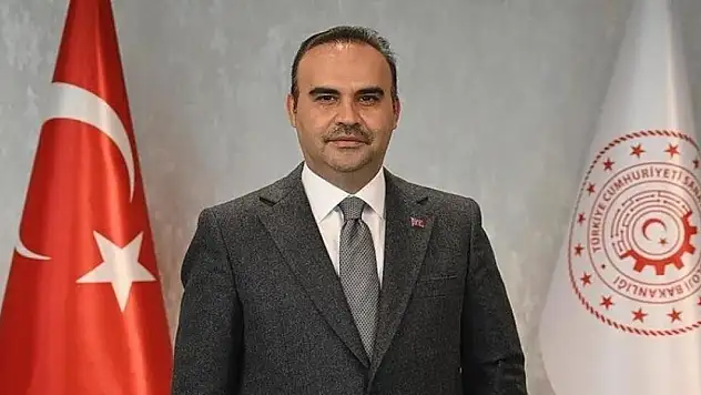 Bakan Kacır: Dış ticaret açığımız azalmaya devam ediyor