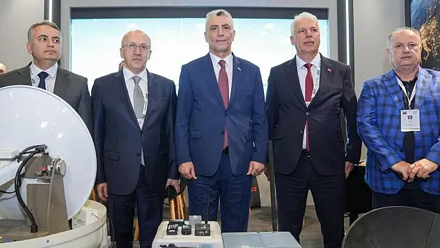 Bakan Kacır: IDEF artık bir dünya markası haline geldi