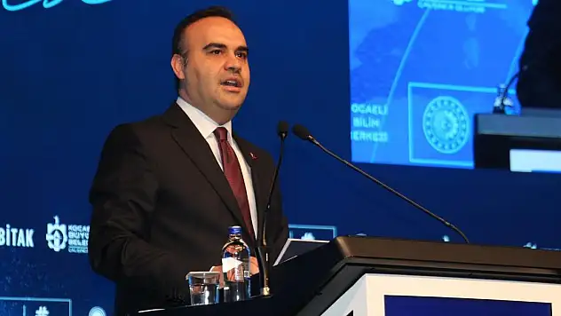 Bakan Kacır: Kimse Türkiye adına karamsarlık oluşturmaya çabalamasın