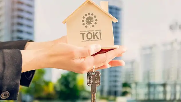 Bakan Kurum duyurdu: TOKİ Konya dahil 64 ilde kurasız konut satacak! Başvuru tarihleri ve şartlar neler?
