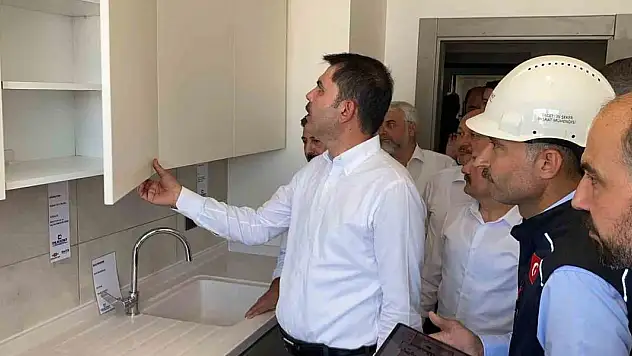 Bakan Kurum: Her ay 25-30 bin konut teslim edeceğiz!