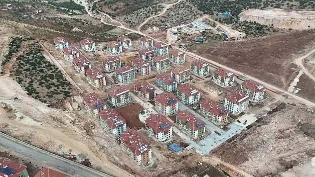 Bakan Kurum: Her bir kardeşimizi sağlam yuvalarına kavuşturana kadar durmayacağız!