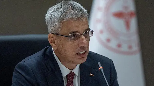 Bakan Memişoğlu: Maymun çiçeği virüsüyle ilgili alarm durumu yok
