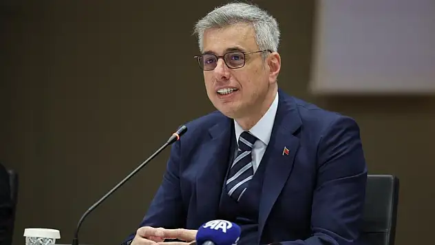 Bakan Memişoğlu'ndan vücut kitle indeksi paylaşımı