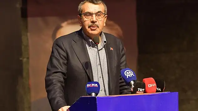 Bakan Tekin: 22 yılda eğitim yatırımları 3 katına çıktı
