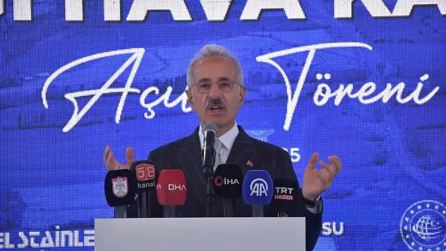 Bakan Uraloğlu: Gökyüzünde sınır tanımayan bir Türkiye inşa ettik