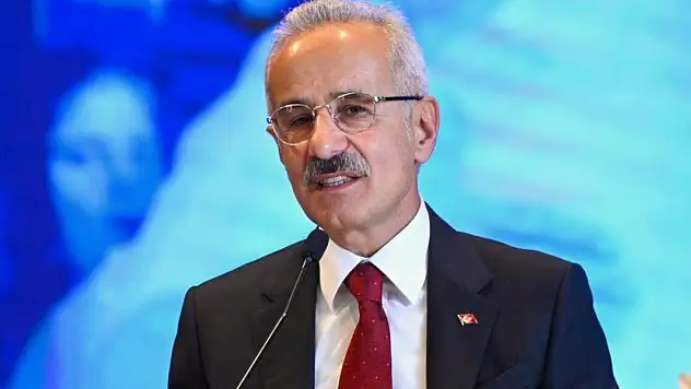 Bakan Uraloğlu, GSM operatörleriyle bir araya gelecek