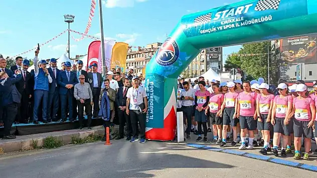 Bakan Uraloğlu: PTT, bir dünya markası olma yolunda