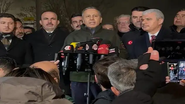 Bakan Yerlikaya Açıkladı: Tek Temennimiz 3 Kişiye Sağ Ulaşmak!