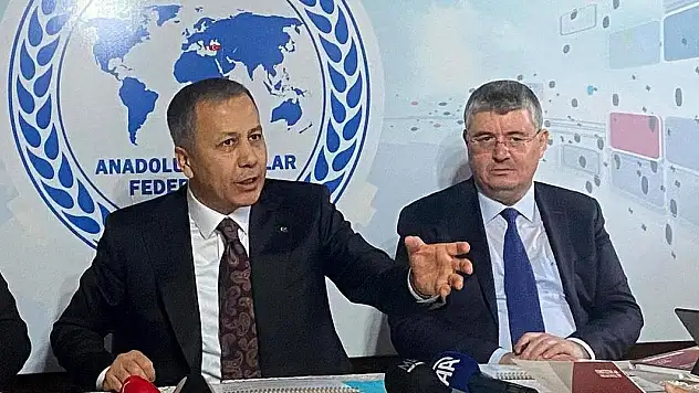 Bakan Yerlikaya: Bu yıl ayda ortalama 11 bin göçmen ülkesine döndü