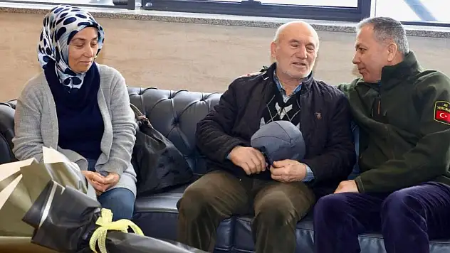 Bakan Yerlikaya'dan trafik kazasında yaralanan polis memurunun ailesine ziyaret