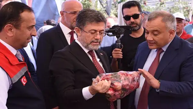 Bakan Yumaklı: 42 ilde 61 organize tarım bölgesi belirlendi