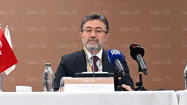 Bakan Yumaklı: Ekonominin boykot çağrılarına kurban edilmesi doğru değil