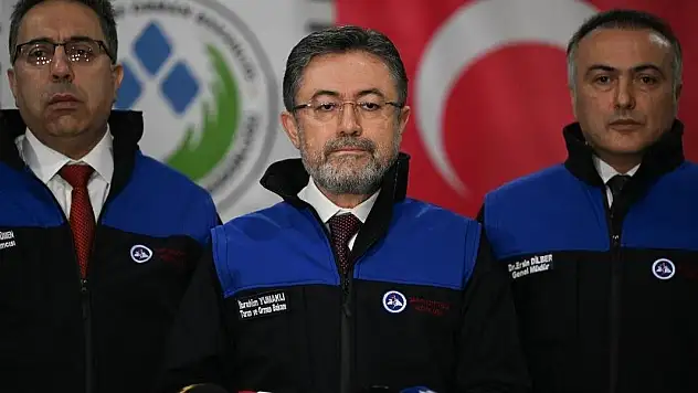 Bakan Yumaklı'dan işletmelere 'tavuk döner' uyarısı