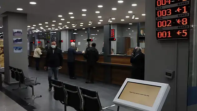 Bankalar Pazartesi açık mı? 2026 Kurban Bayramı tatili 25-26 Mayıs bankalar kapalı mı, kaça kadar açık?